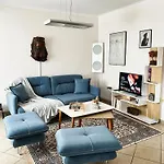 Apartment Sunny Central One-bedroom *
